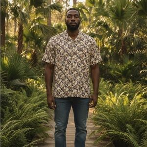 TRUST Linen and Rayon Patterned Shirt in Tan and‎ Brown Like New